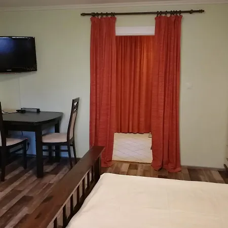 Apartament Pohle-priske *